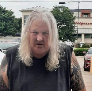 Meet your Posher, Eddy